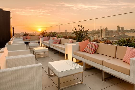 PREMIUM PORTO DOWNTOWN - ALOJAMENTO E PEQUENO ALMOÇO