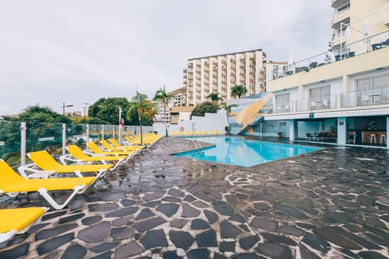 MUTHU RAGA MADEIRA HOTEL  -  ALOJAMENTO E PEQUENO ALMOÇO