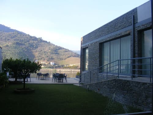 HOTEL FOLGOSA DOURO - ALOJAMENTO E PEQUENO ALMOÇO 