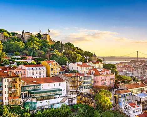 Flug + Hotel Lissabon