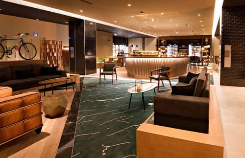 Azor Hotel, Recepção