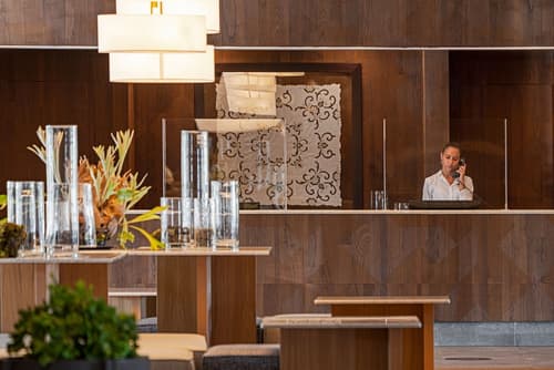 Terceira Mar Hotel, Recepção